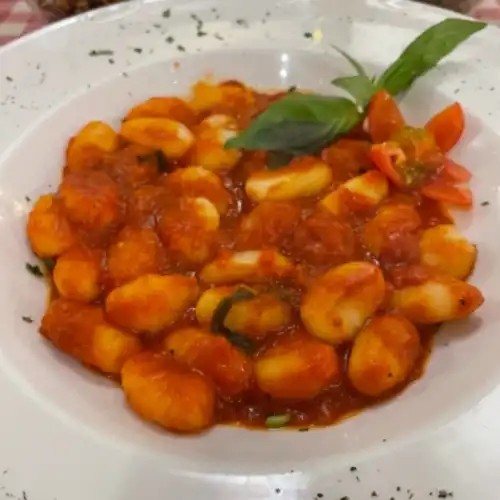 Gnocchi Al Pomodoro